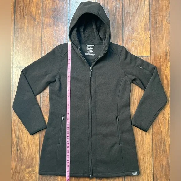 L.L. Bean Women's Small Petite Sweater Fleece Coat Classic Black ItemID 503354 - Picture 9 of 13